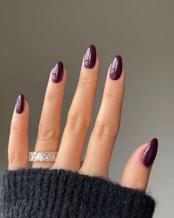 minimalist fall nail art