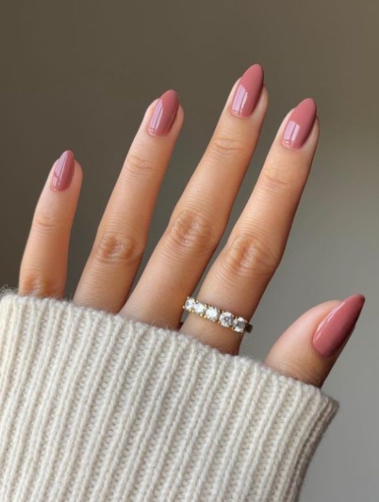 simple nails for winter